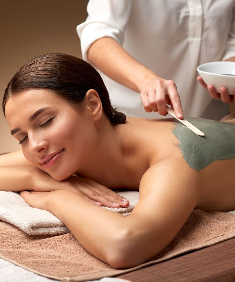 BACK FACIAL TREATMENT - gbeautybar